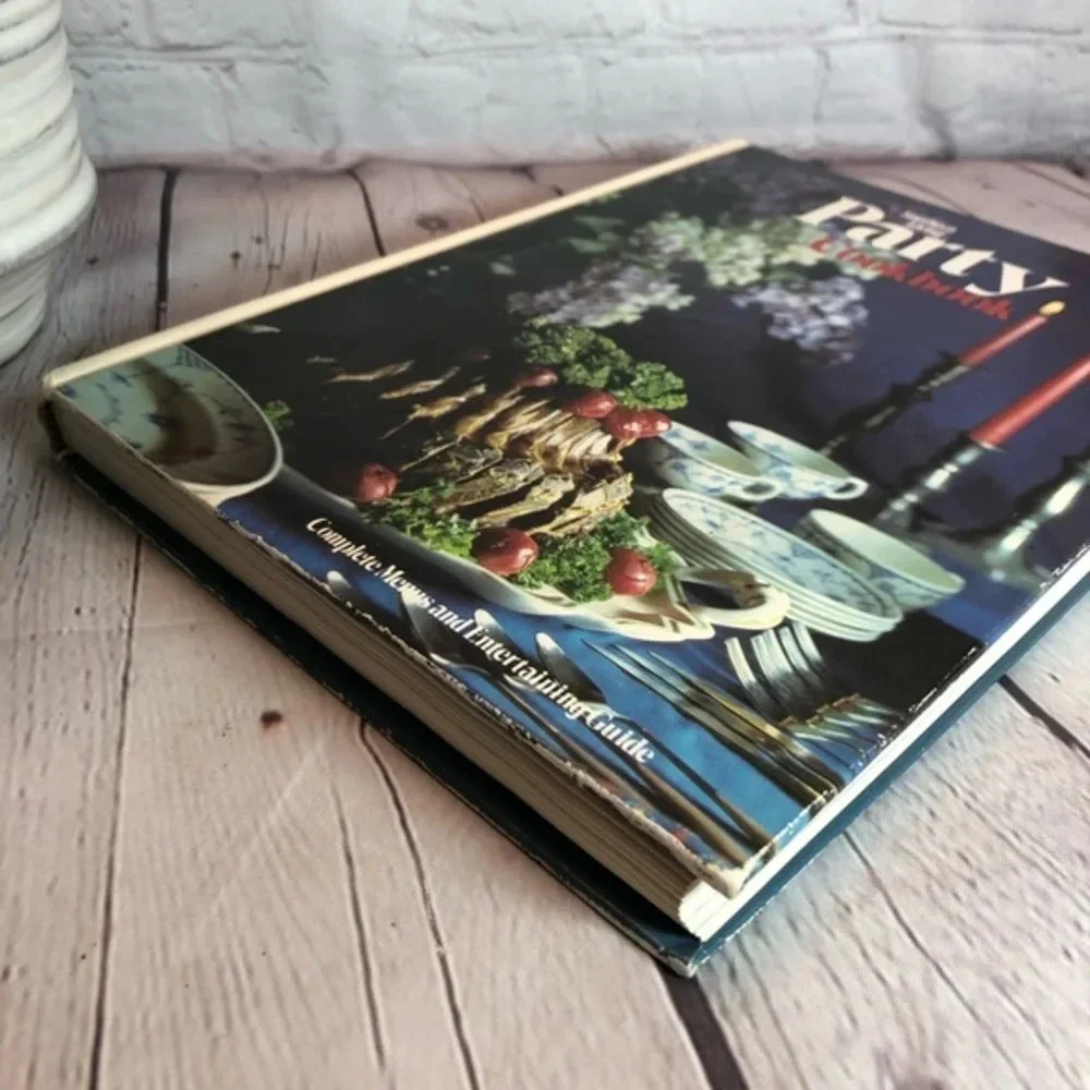 Southern Living At Home good vintage